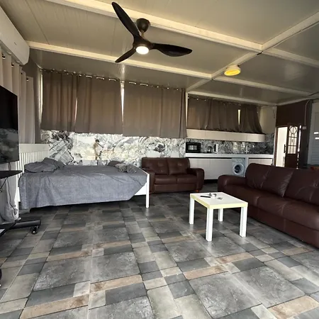 Costas Court Apartament Limassol